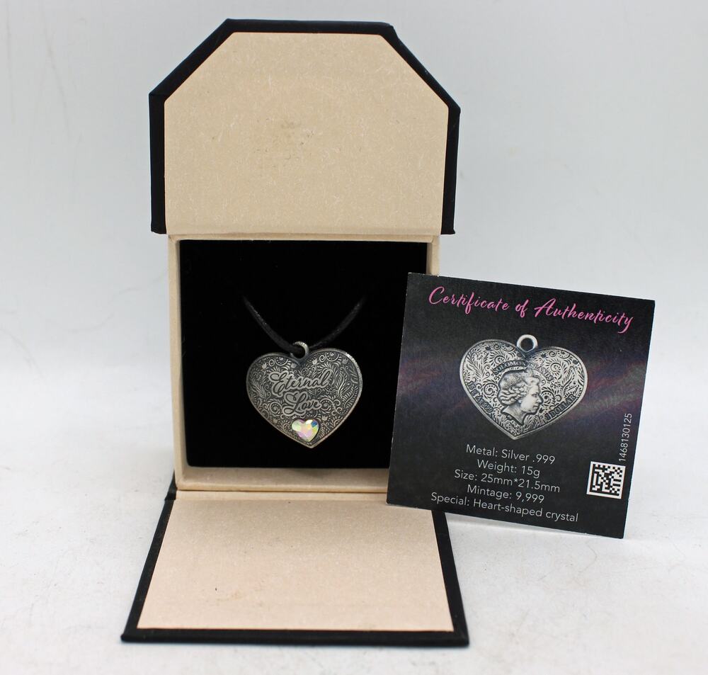 Solomon Islands Pure Silver Antiqued Eternal Love Pendant w/Heart Shaped Crystal